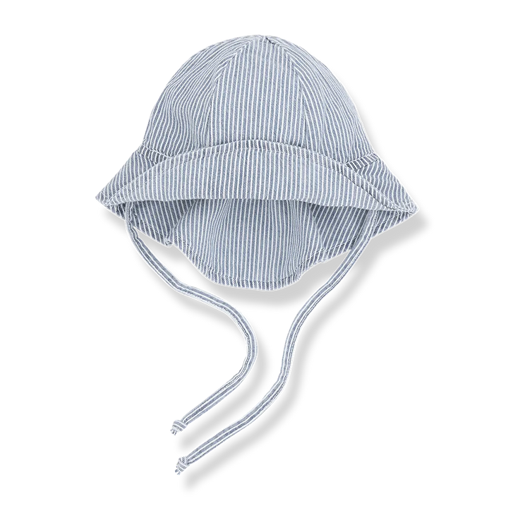 blauer, leichter Jeans-Sonnenhut für Babys aus 100% Baumwolle mit weißen Streifen, mit Nackenschutz und Binde-Bändern, Produktbild, Ansicht von vorne