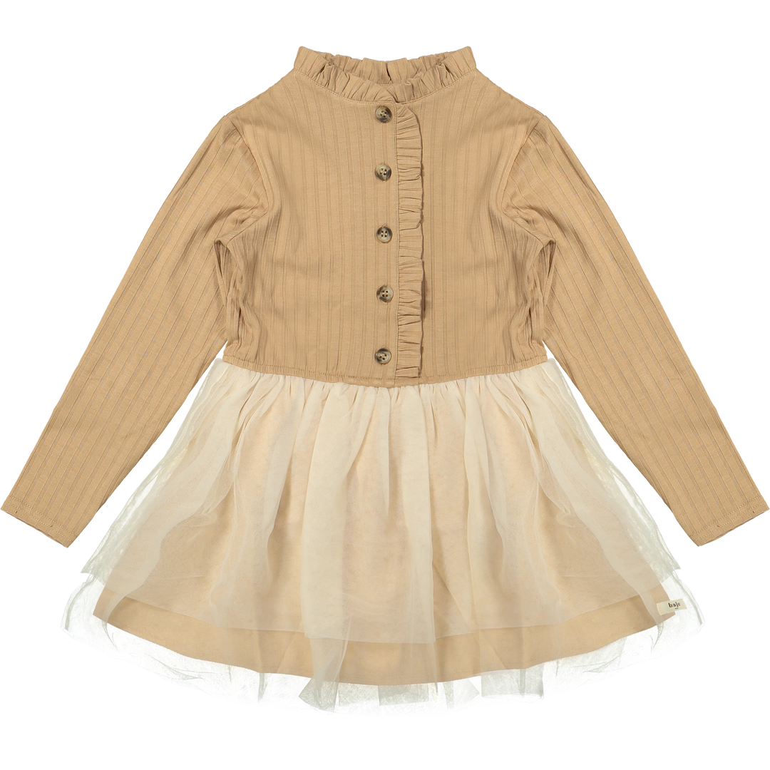 beigefarbenes Kleid aus Baumwolle mit gerüschtem Stehkragen und Knopfleiste, langem Arm und Tüllrock