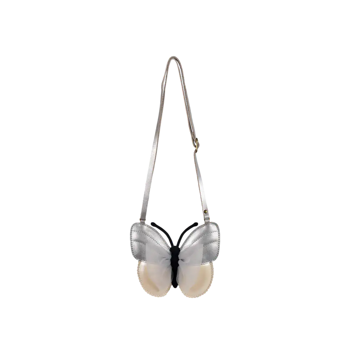 Donsje Alja Purse Vlinder silver grey metallic leather Produktbild, Ansicht von vorne mit ausgerolltem Schulterriemen