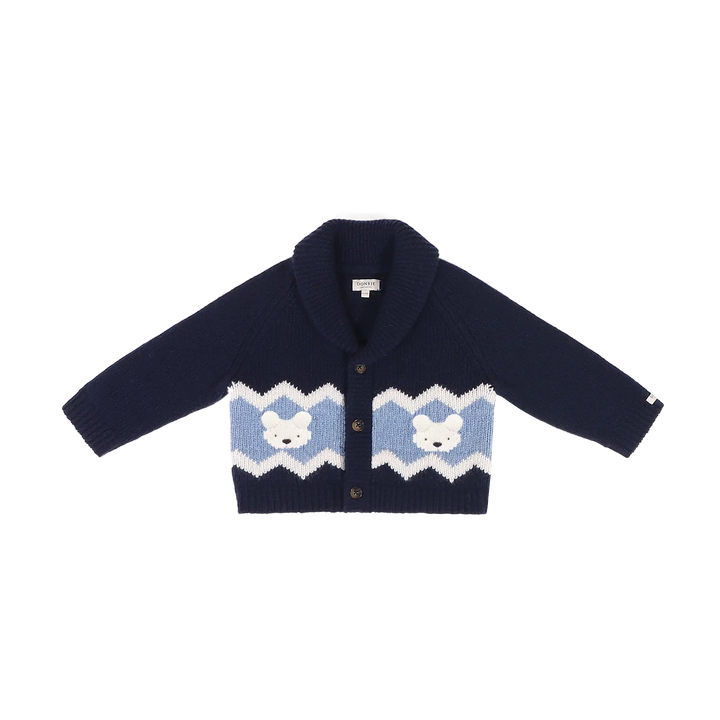 dunkelblaue Strickjacke für Kinder aus 100% Merinowolle mit elegant aussehendem umgeschlagenen Kragen, durchgehender Knopfleiste und einem hellblauen-weißen Streifen oberhalb des unteren Saums, in welchen weiße Eisbären-Gesichter eingestrickt sind. Produktbild, Ansicht von vorne. 