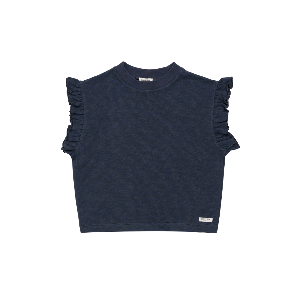 dunkelblaues ärmelloses Top aus Bio Baumwolle für Mädchen mit Rundhalsausschnitt, gerüschtem Saum an den Ärmellöchern und charakteristischem Donsje-Label am unteren Saum.