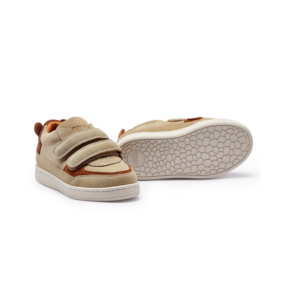 Donsje Rinou Sneakers Bear taupe suede Ansicht von unten mit lick auf die weiße Sohle mit leichtem Profil