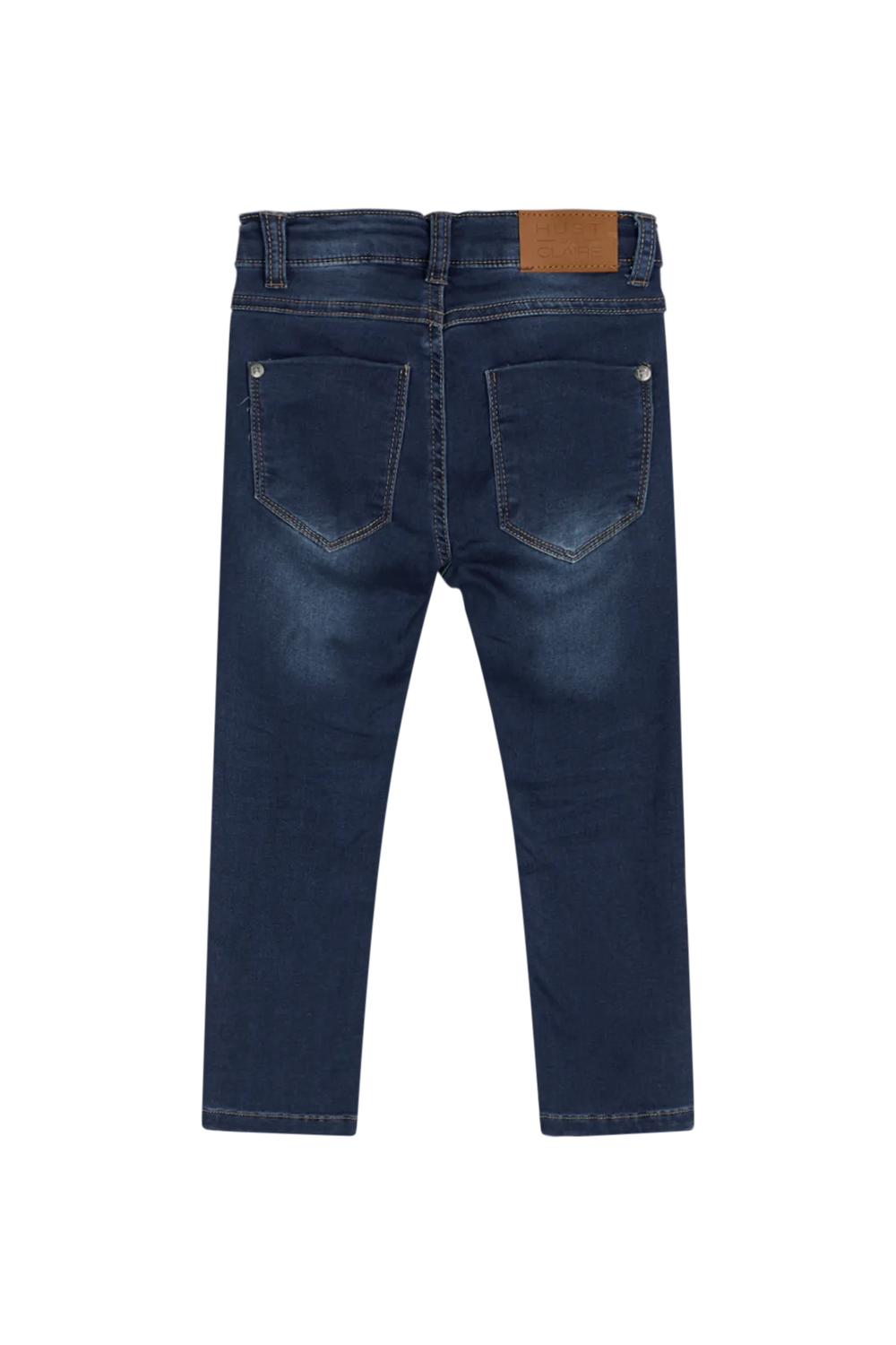 Hust Claire HCJosh Denim blue denim Ansicht von hinten mit Blick auf die beiden Gesäßtaschen und leichten Verwaschungen unterhalb des Gesäßs