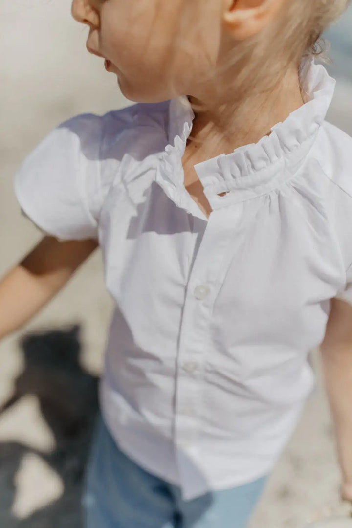 kurzärmelige Bluse mit Rüschen