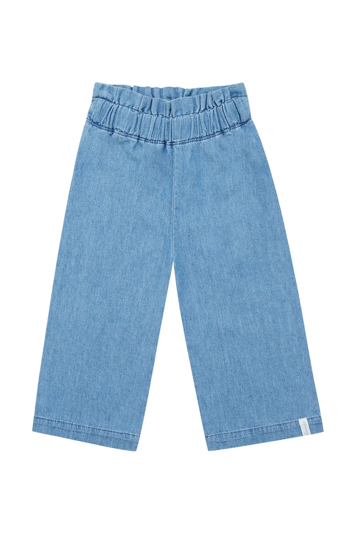 denimblaue Hose für Mädchen aus Bio-Baumwolle mit geradem Bein und breitem, gerafften Gummibund