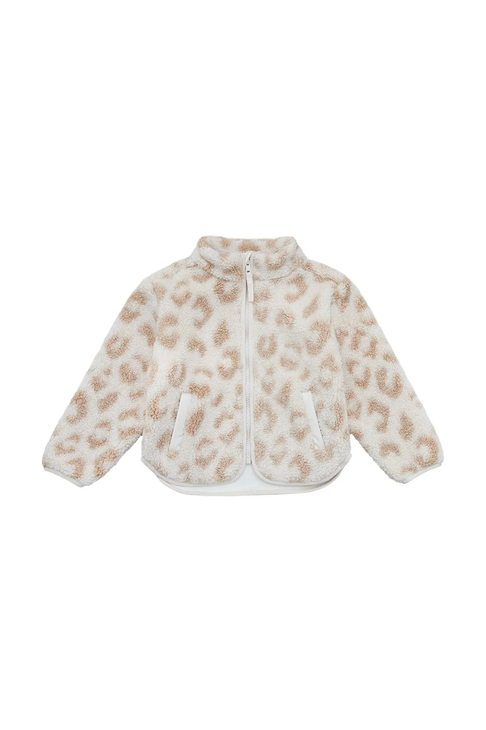 cremefarbene Teddy Fleecejacke für Kinder mit hellbraunem Leo-Allover-print, Stehkragen, Eingriffstaschen an der Seite und Reißverschluss