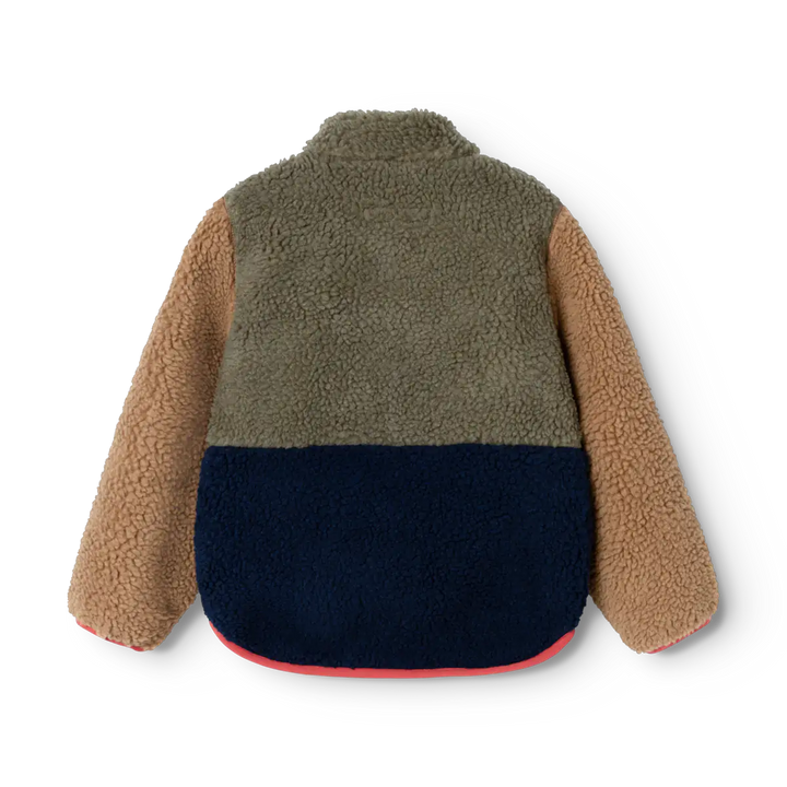 Liewood Nolan Pile Jacket army brown multi mix, Produktbild, Ansicht der Rückseite. Obere Hälfte des Rückens ist khakigrün, untere Hälfte dunkelblau, die Ärmel sind braun. 