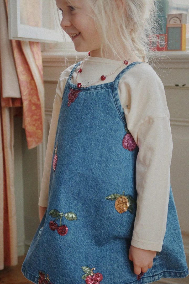 KONGES SLØJD | Magot Trägerkleid mit Pailletten