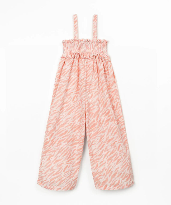 gewebter Jumpsuit für Mädchen aus 100% Bio-Baumwolle mit korallenfarbenem Zebramuster, langem, weitem Bein, Spaghetti-Trägern und breitem, flexiblem Gummibund auf Höhe der Brust, Produktbild, Ansicht von vorne