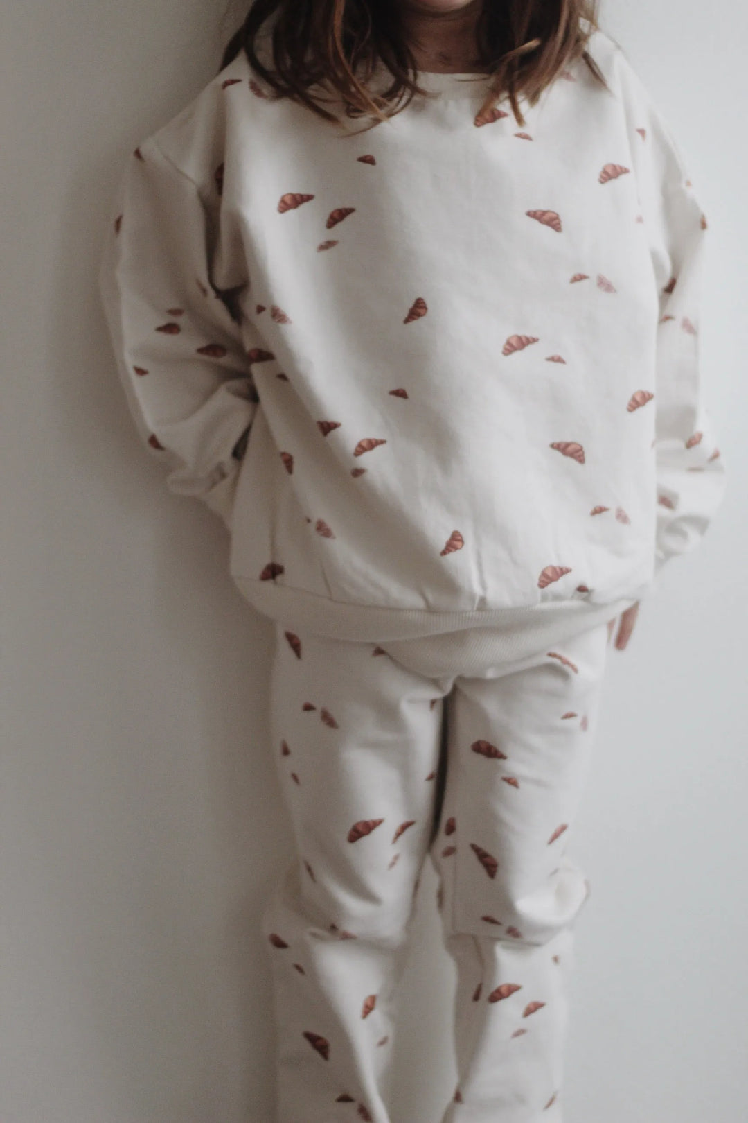 Sweatshirt Sweathose beige Aufdruck Croissant Baumwolle