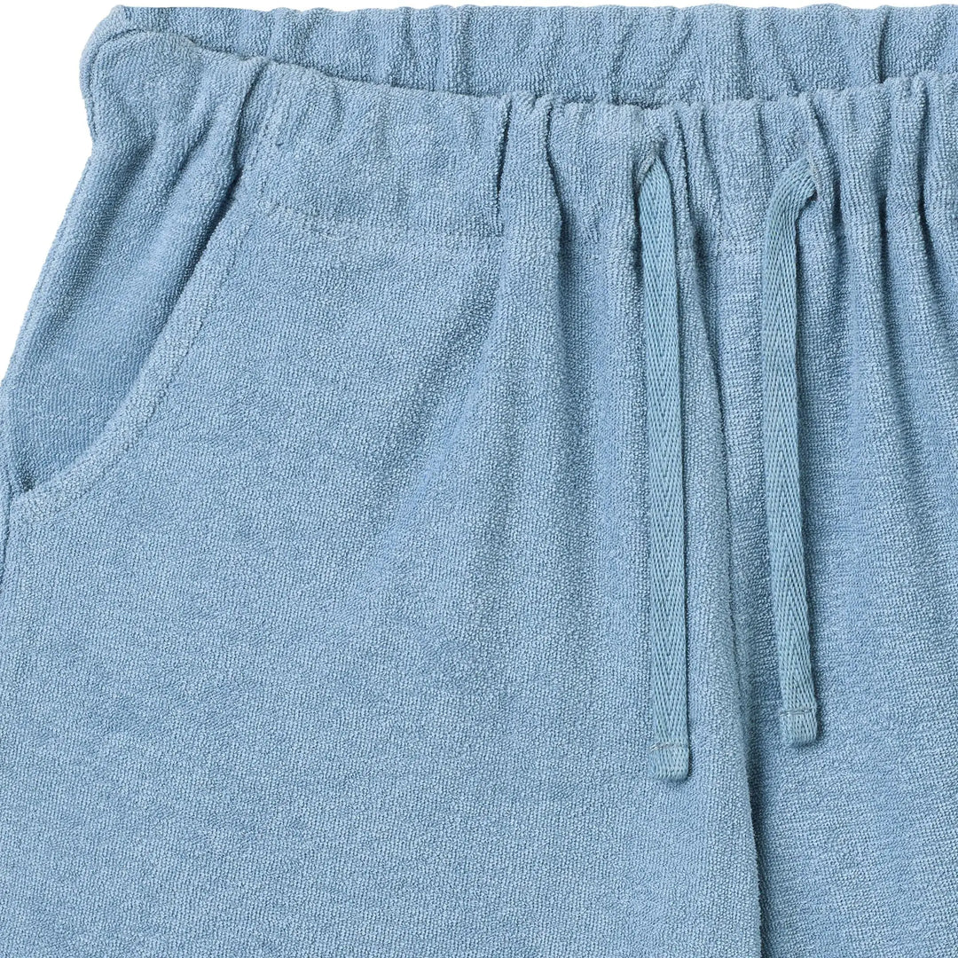 Wheat 2960-063-GOTS Jersey Shorts Kalle faded denim Detailansicht Frottee-Qualität und Gummibund 